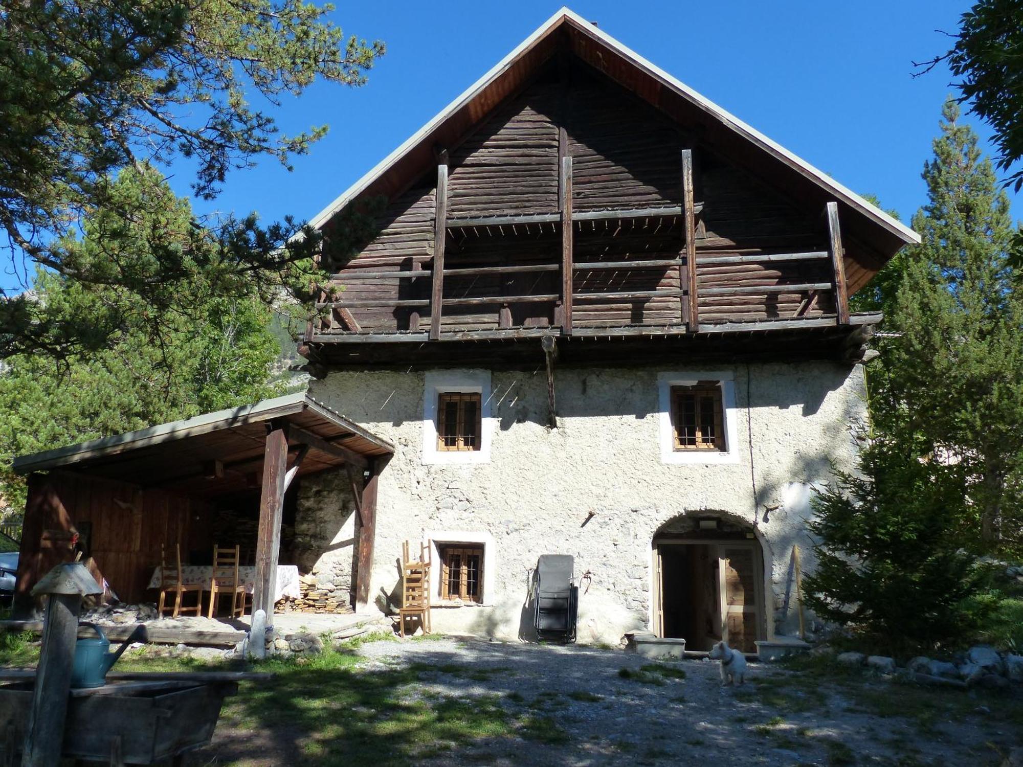 MAISON CARAIL Névache 14 personnes Extérieur photo